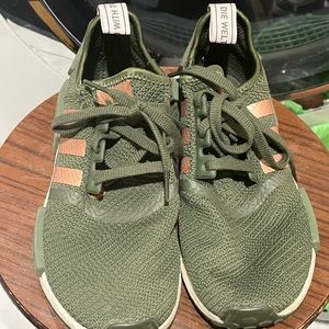 Adidas sneakers size 6.5 women’s